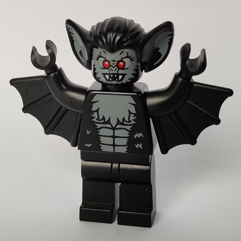 Vampire Bat — minifigure detail