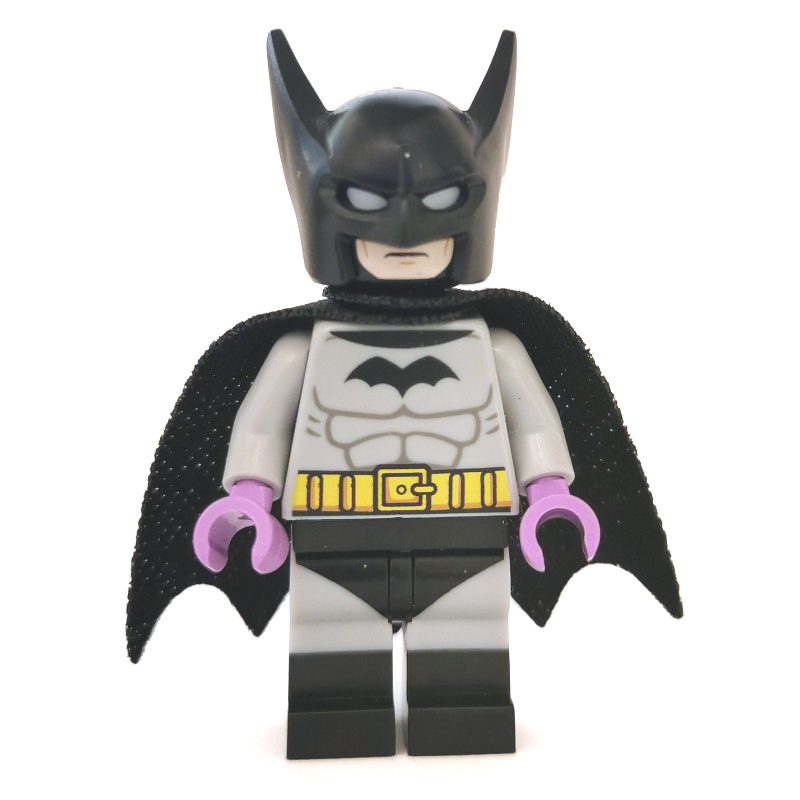 Batman, Light Bluish Gray Suit, Black Cape and Cowl (1939 1st Appearance) — minifigure detail