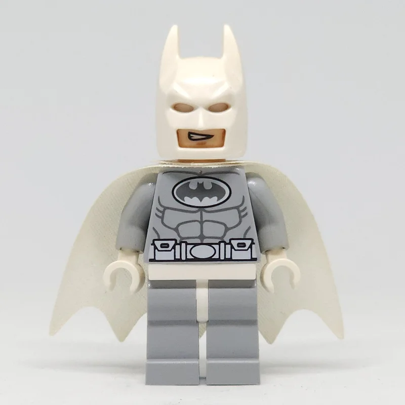 Batman, Light Bluish Gray Suit, White Cape and Cowl (Arctic Batman)