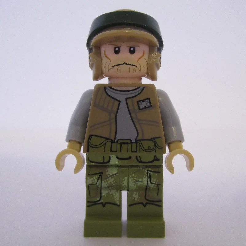 Rebel Trooper in Endor Uniform, Olive Green Legs, Tan Beard