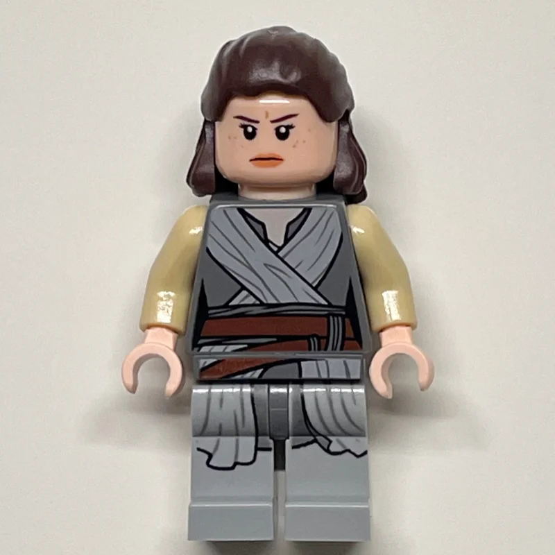 Rey, Light Bluish Gray Robe