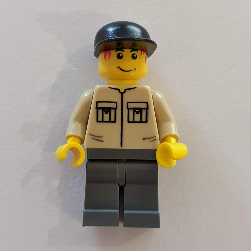 Man - Tan Shirt, Dark Bluish Gary Legs, Black Cap