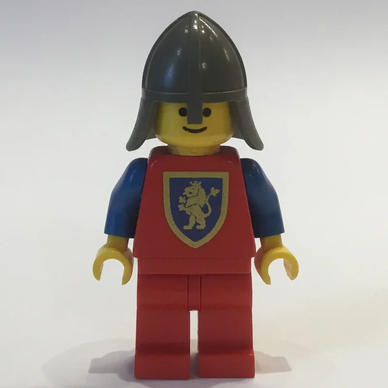 Knight (Crusader Lion) - Red Legs, Dark Gray Neck-Protector