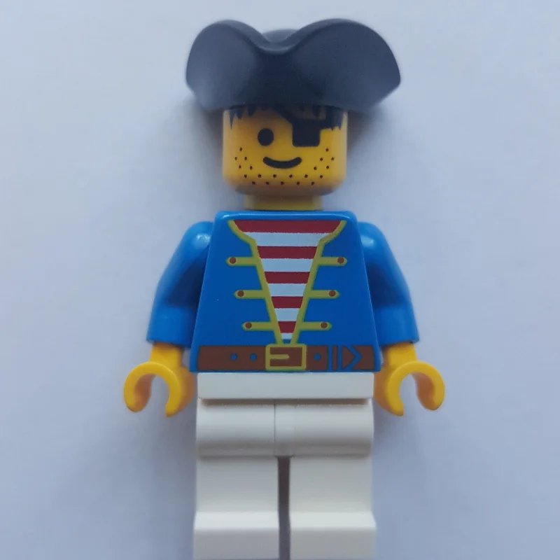 Pirate - Blue Torso, White Legs, Black Hat (3626c Head)
