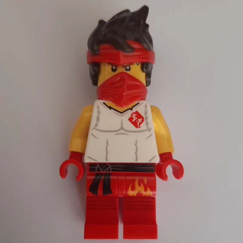 Kai - White Torso, Red Legs