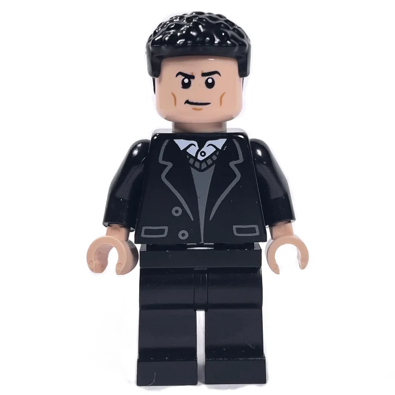 Bruce Wayne, Black Suit (Batman Returns)
