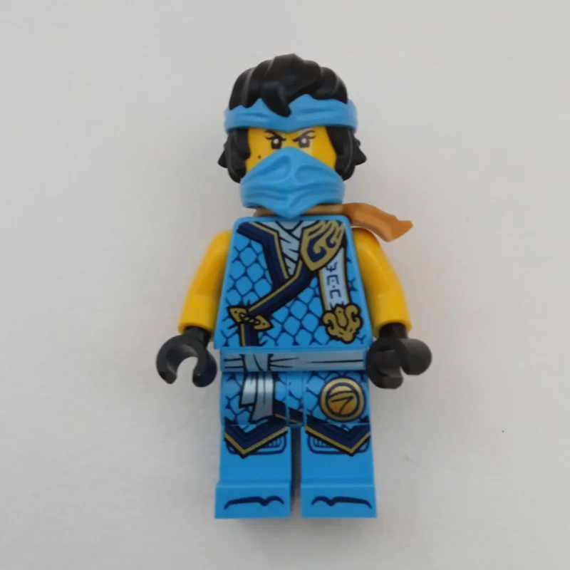 Nya, Dark Azure Robes, Shoulder Guard