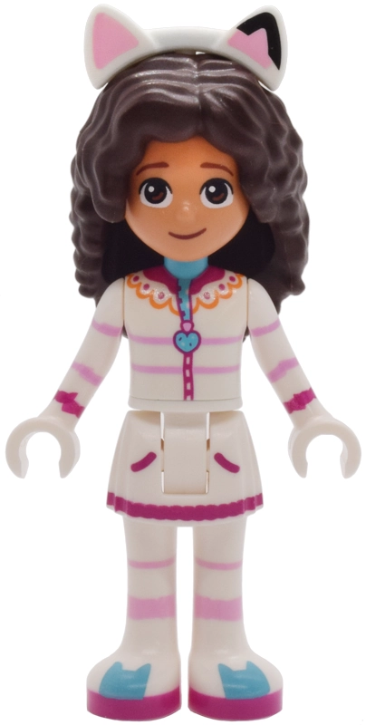 Gabby, White Outfit