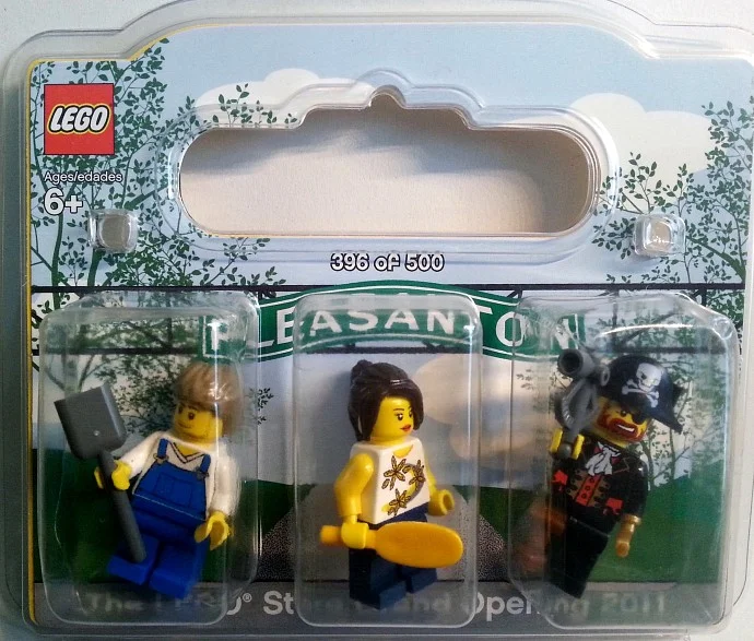 LEGO Store Grand Opening Exclusive Set Stoneridge Mall Pleasanton CA